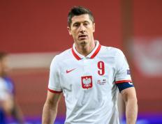 MK-莱万多夫斯基新星问鼎冠军表现惊艳，G2未来可期！的简单介绍