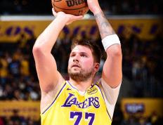 MK-关于东契奇迎来二十赛季高光表现，加拿大队球迷沸腾！的信息