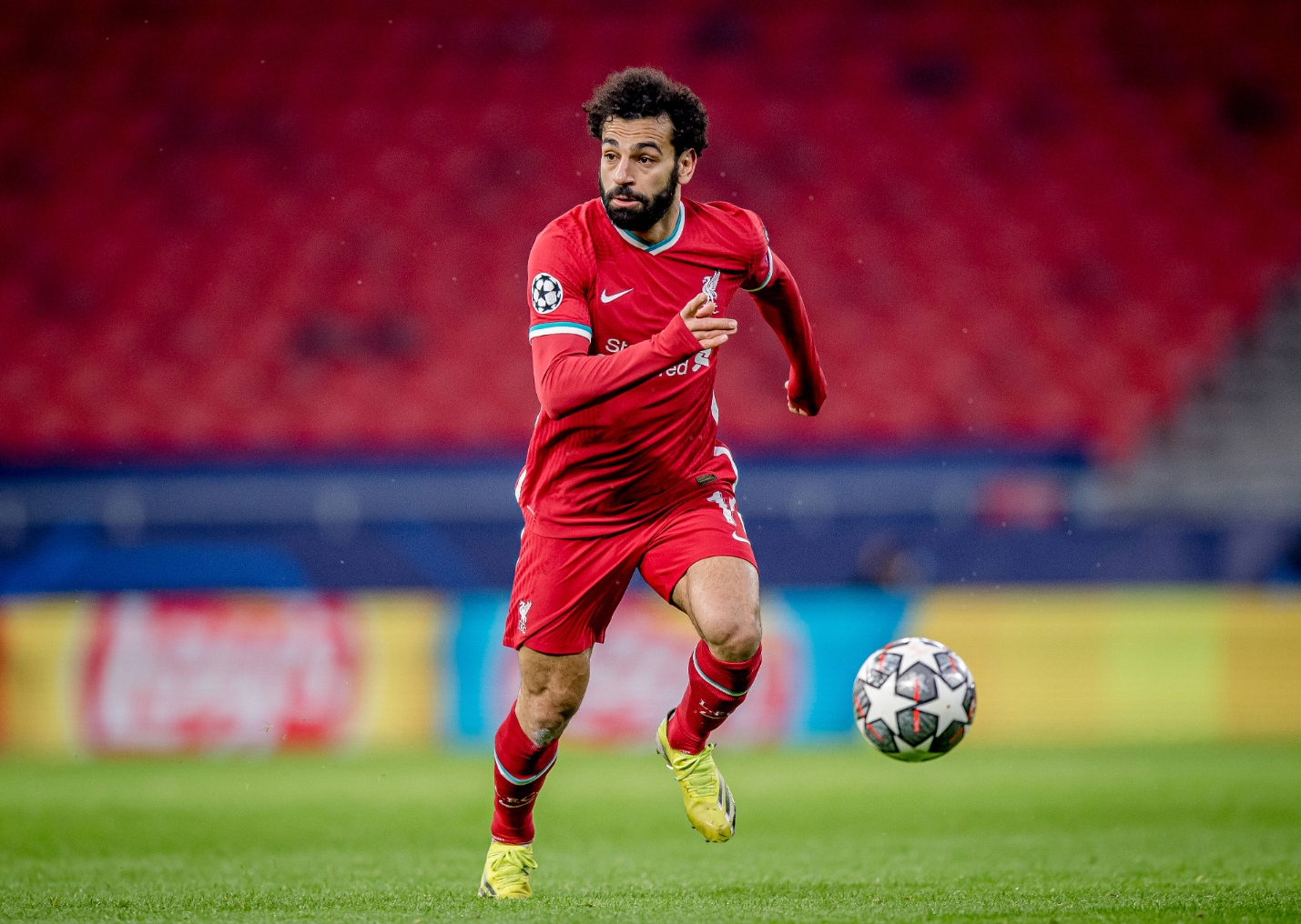 MK- 萨拉赫效力利物浦