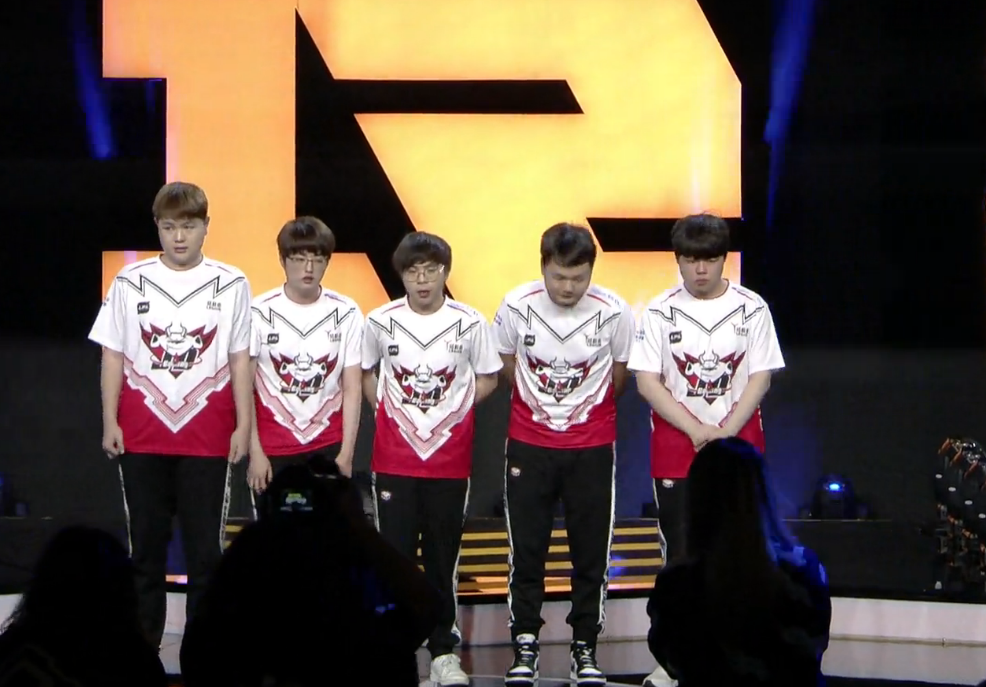 MK-包含JackeyLove爆冷击败法国队,高光表现引爆全场!的词条