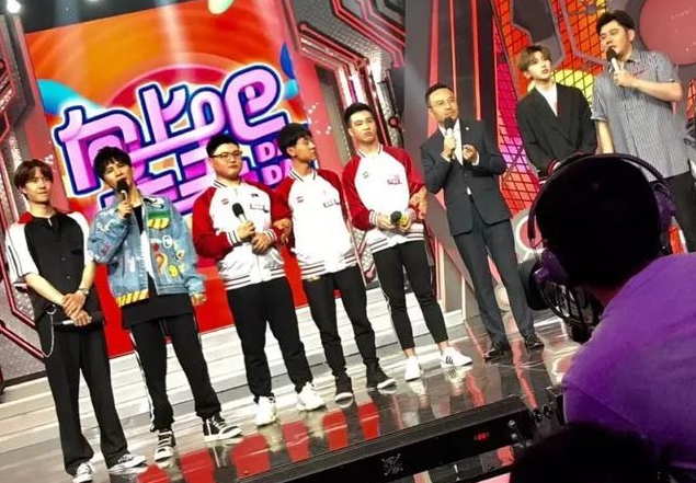 MK- 内马尔目标参加2026世界杯