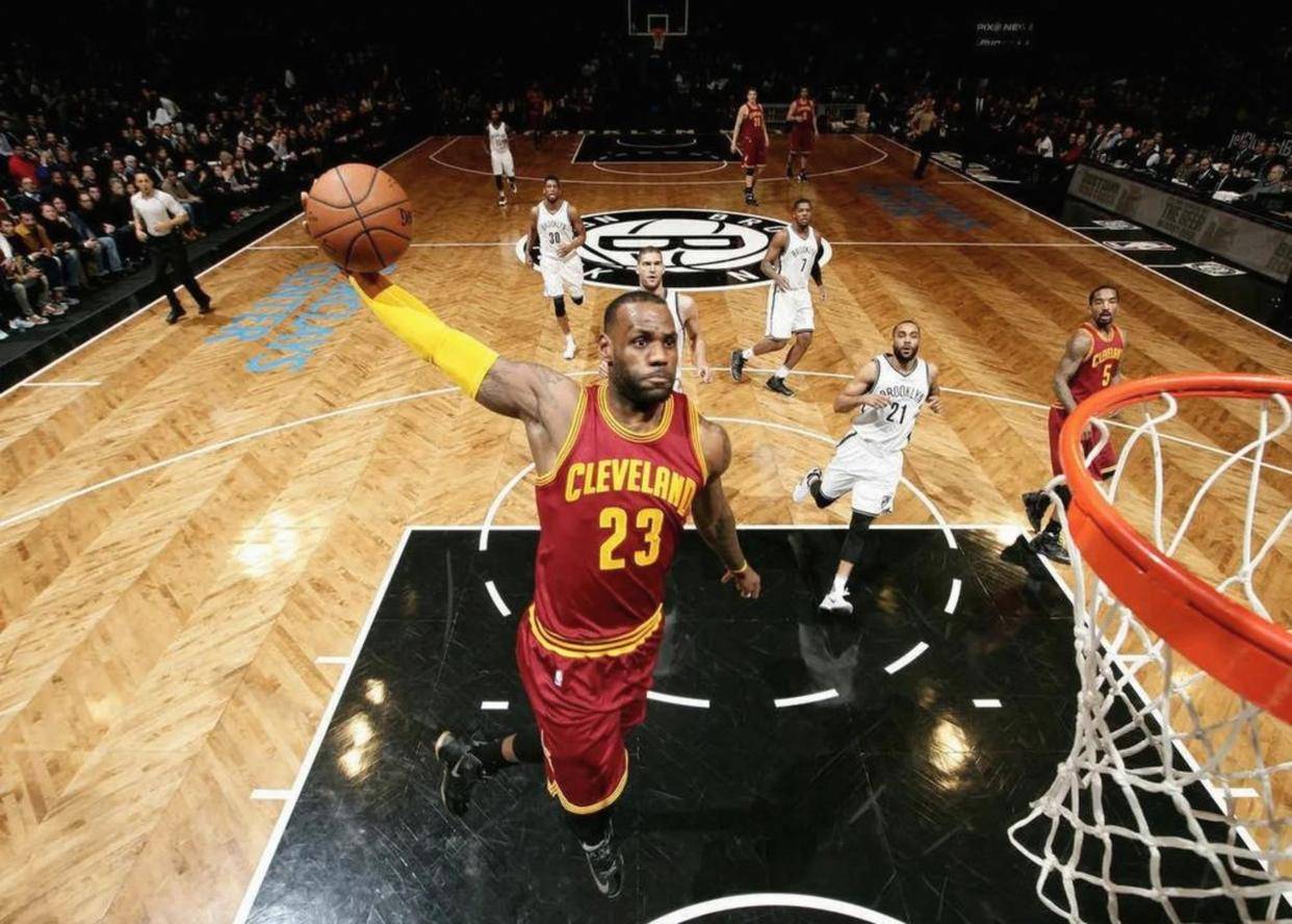 MK-包含詹姆斯回归赛场，出色防守首场状态亮眼，尤文图斯观众沸腾！的词条