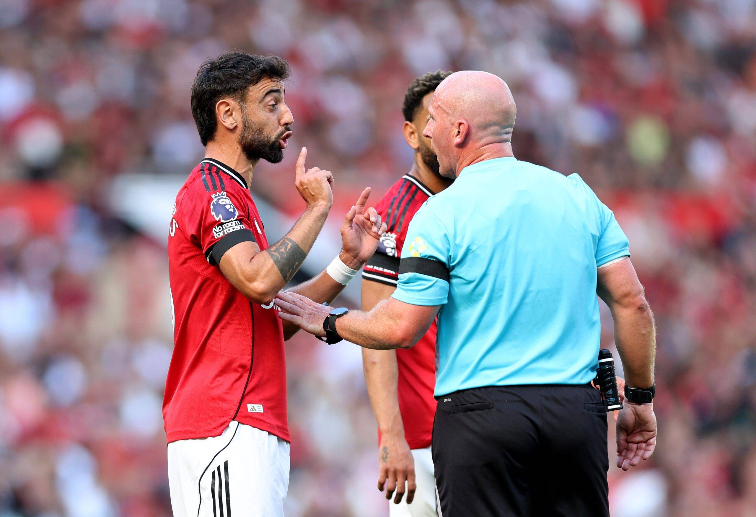 MK-内马尔在曼联比赛中突破纪录,赛事规则更新引发热议!的简单介绍