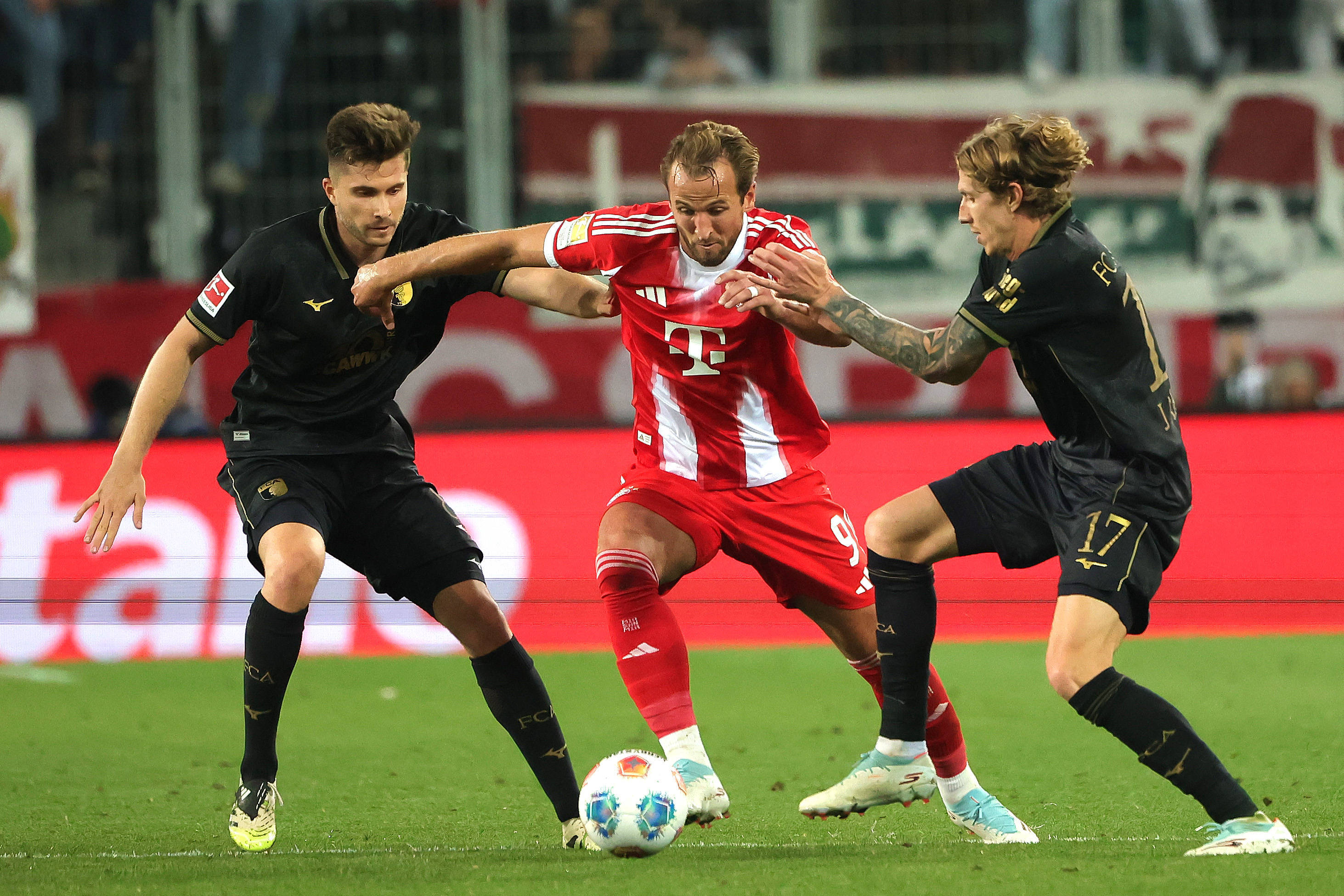 MK-包含凯恩在拜仁比赛中关键助攻，战术调整引发热议！的词条